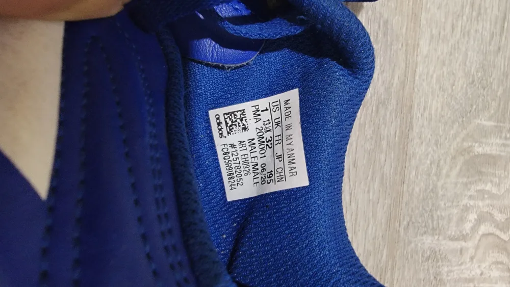 Adidas Indoor Soccer Shoes - US 1 image indicator(3)