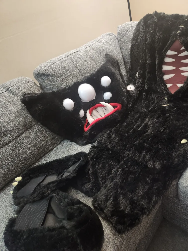 Killy Willy Poppy playtime Halloween costume - XL kids, sz 14-16 image indicator(7)