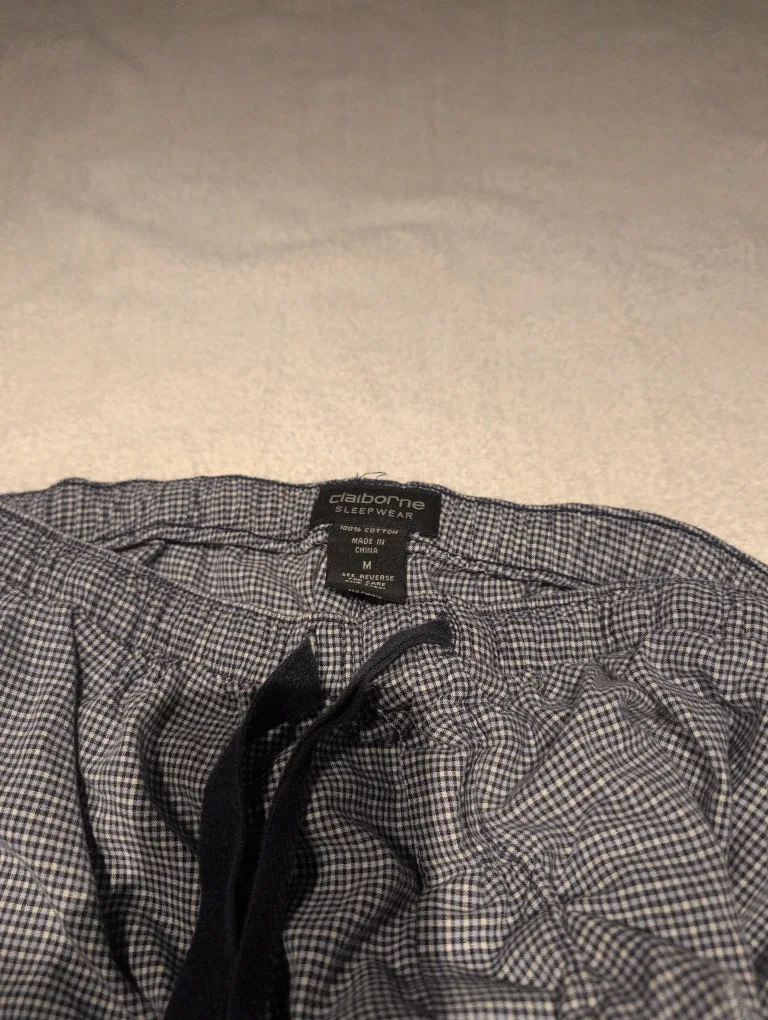 Claiborne Sleepwear Pants - Size M image indicator(2)