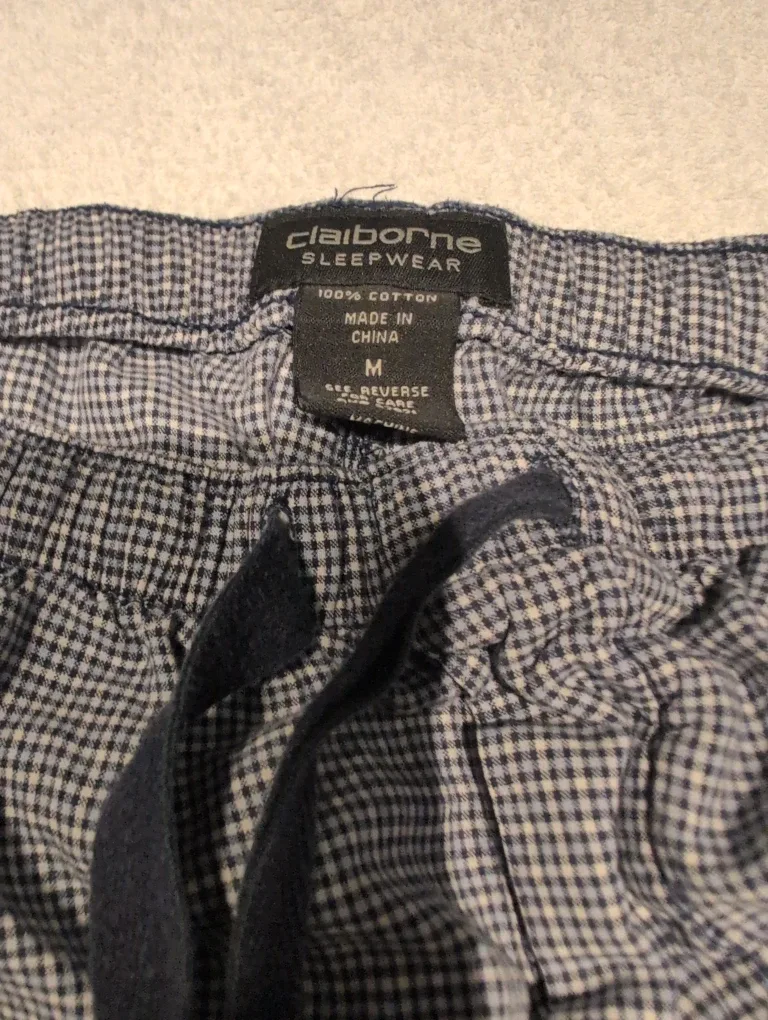 Claiborne Sleepwear Pants - Size M image indicator(4)