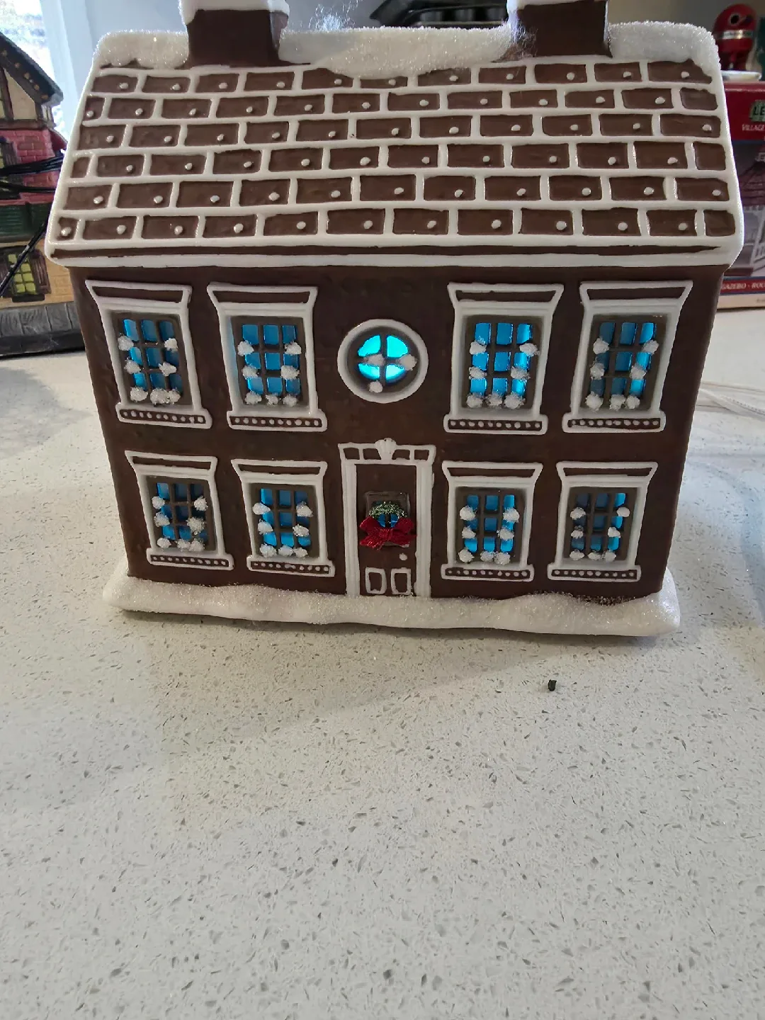 Lemax Village Collection Gingerbread House image indicator(2)
