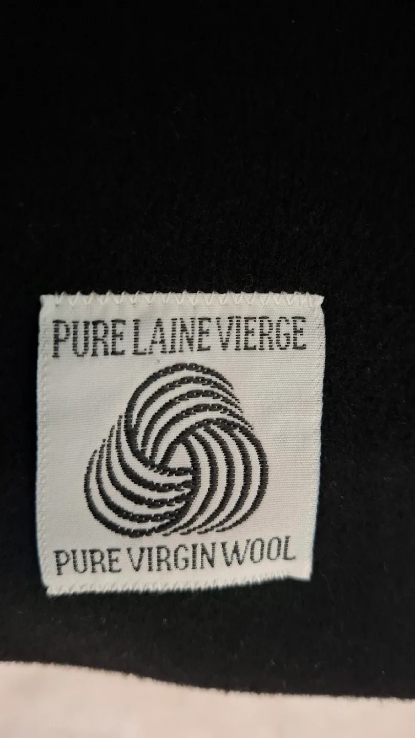 Fen-nelli Black Wool Coat image indicator(5)