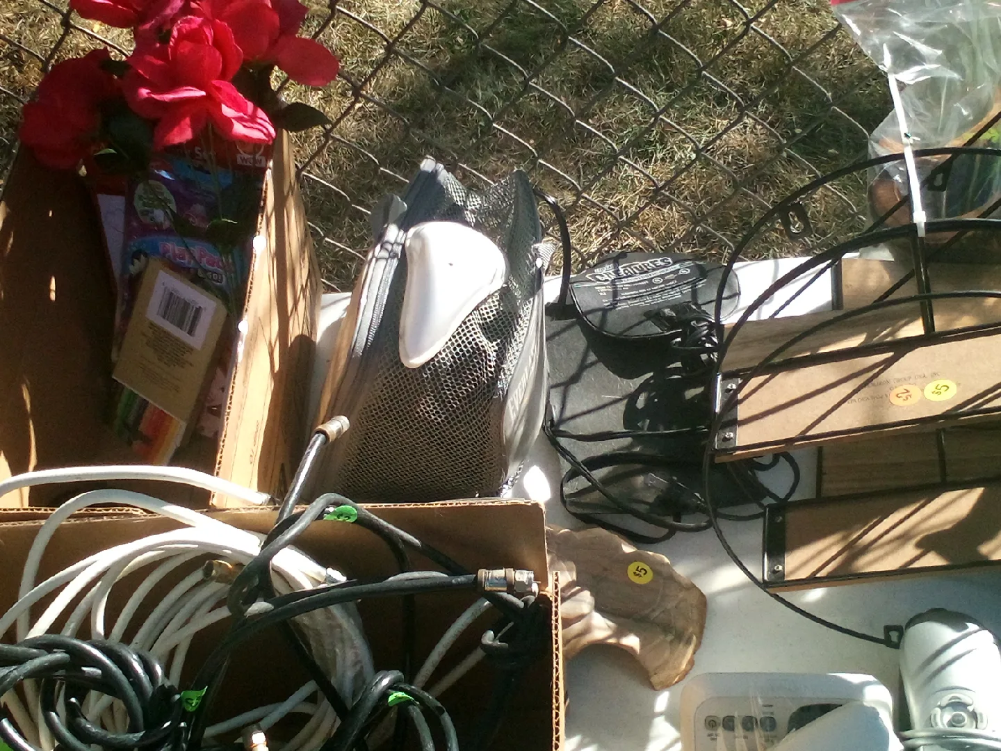 Yard Sale image indicator(5)