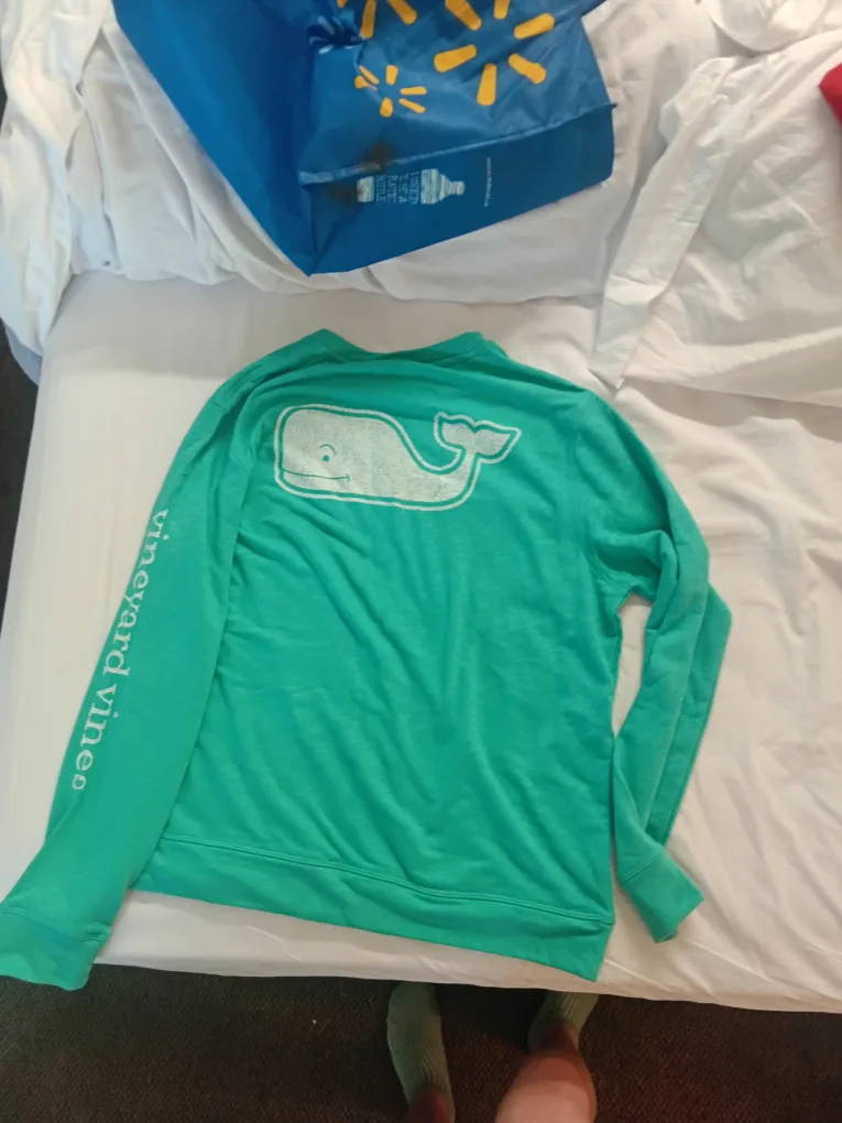 Vineyard Vines Long Sleeve Shirt - Size L thumbnail