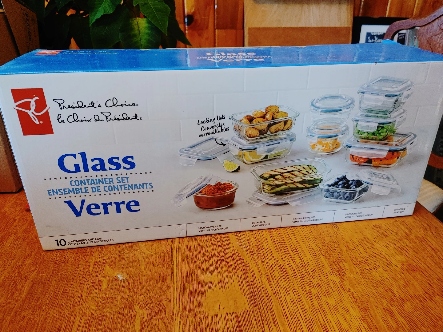 NEW set of glass storage dishes with lids