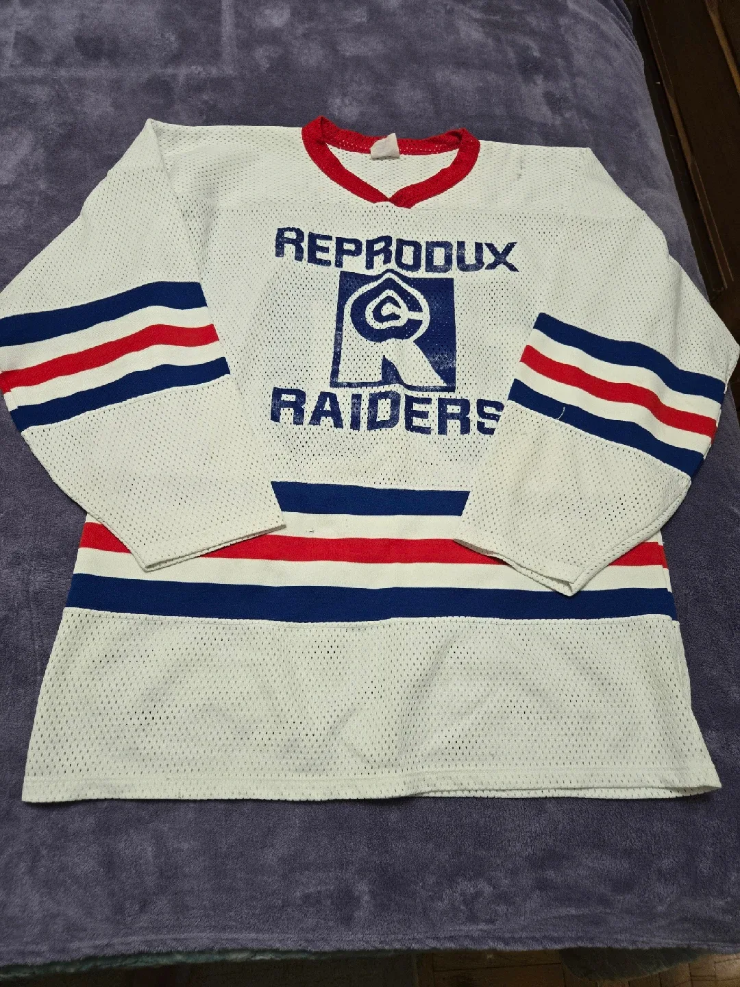 Reprodoux Raiders Hockey Jersey - Size XL thumbnail