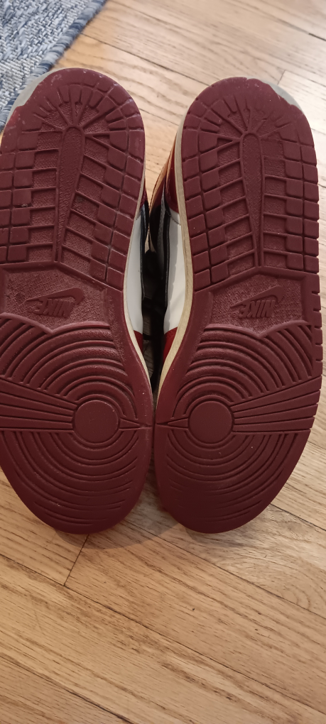 Nike Air Jordan 1 Mid Red/White - photo 3