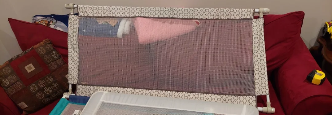 fold down bed rail and baby gate image indicator(4)