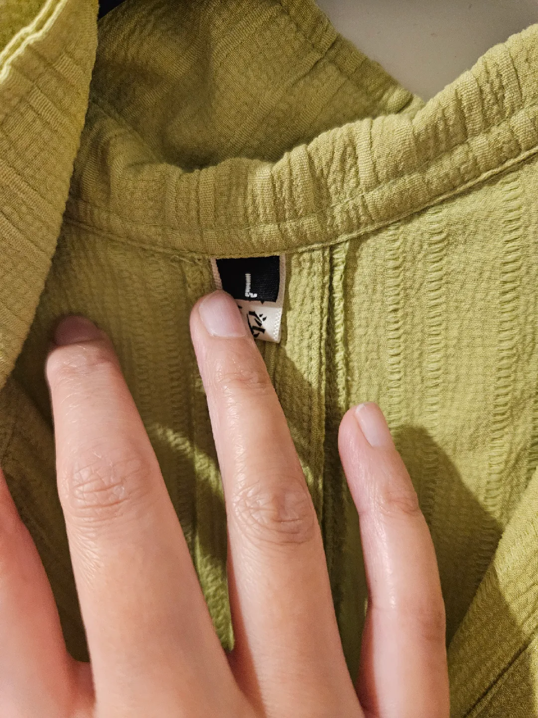 Green Two-Piece Set - Size L image indicator(3)