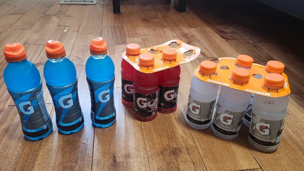 11 BIG bottles - Gatorade Variety Pack image indicator(4)