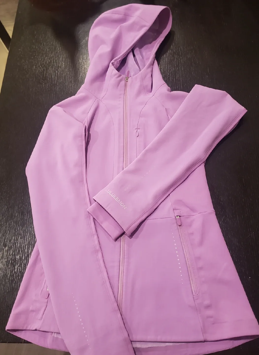 Lululemon Bundle image indicator(4)