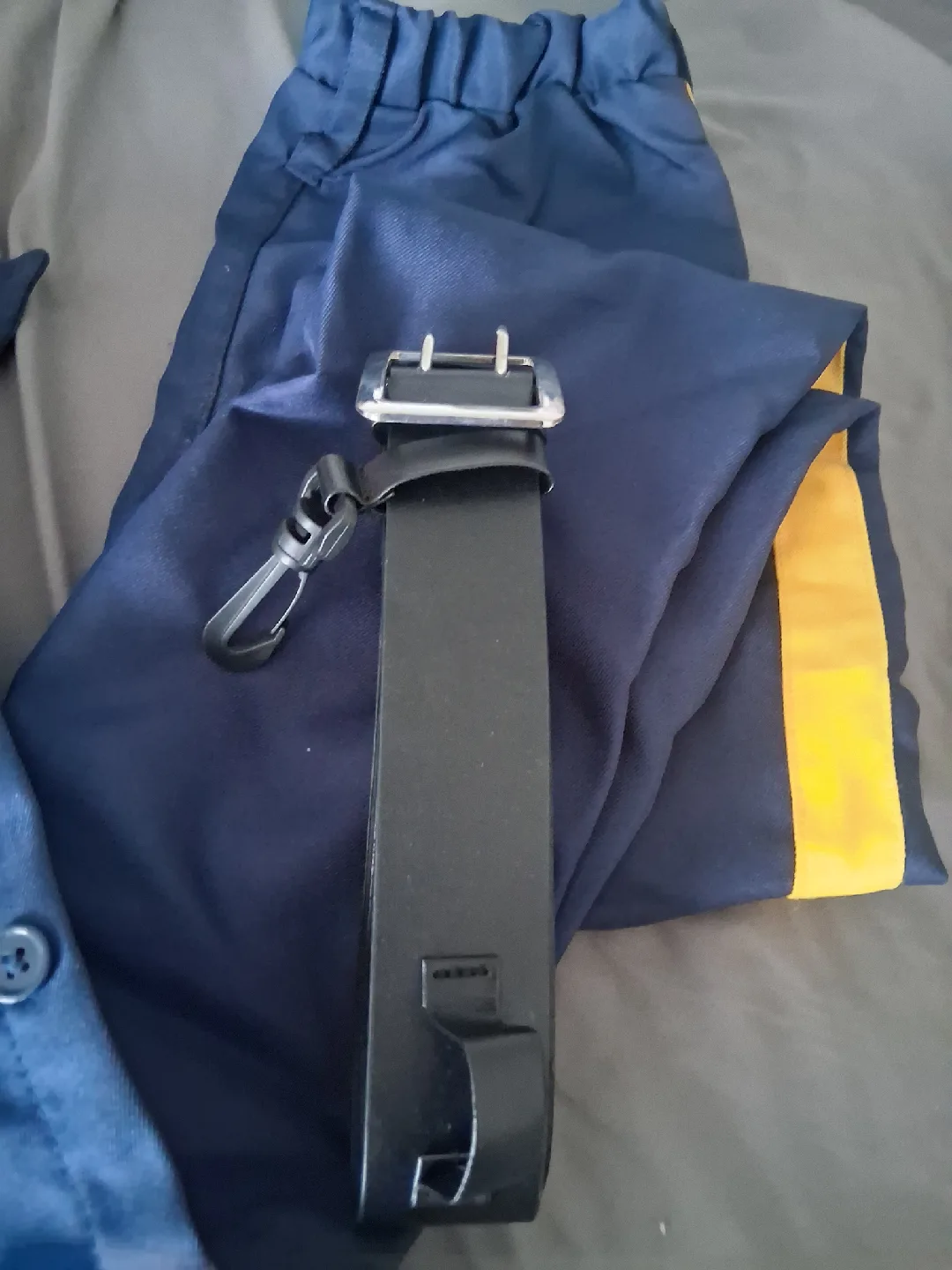 Spirit Halloween Deluxe Police Officer Costume - Small image indicator(2)