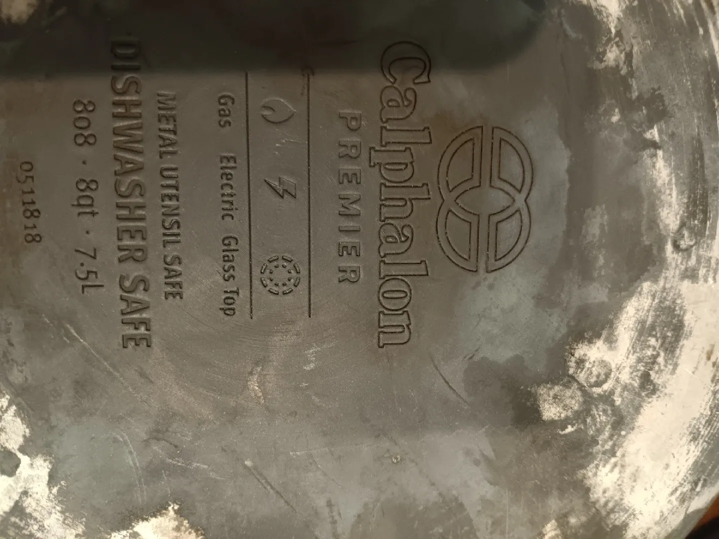 Calphalon Premier 8qt Stock Pot with Lid image indicator(3)