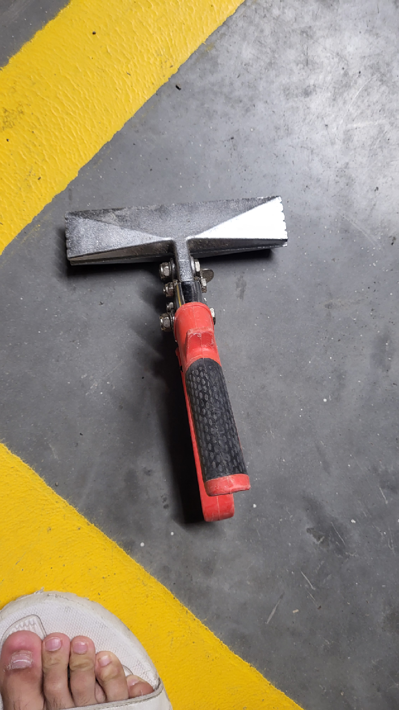 Metal hand seamer pliers