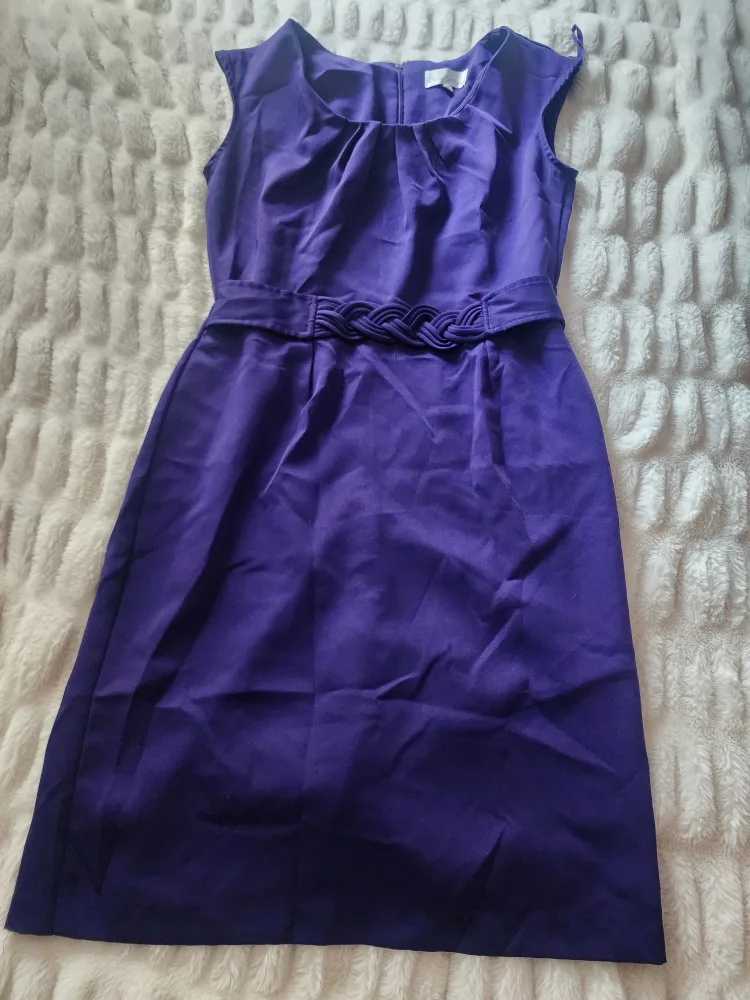 Variety of Dresses image indicator(4)