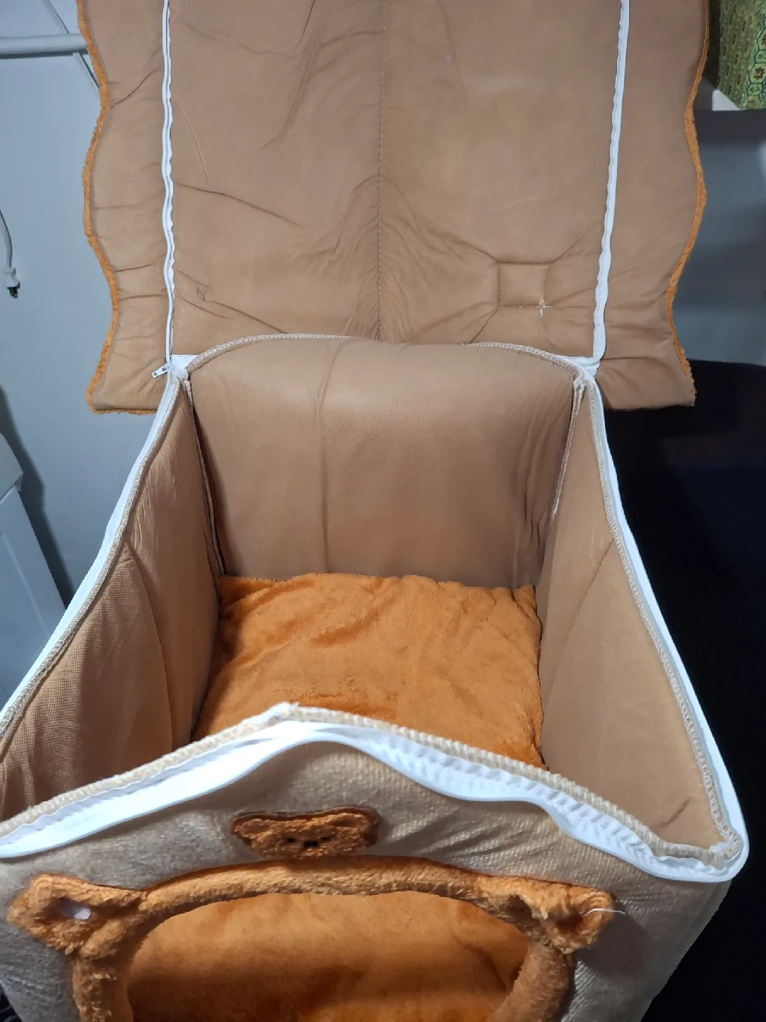 Cozy Pet Bed House image indicator(5)