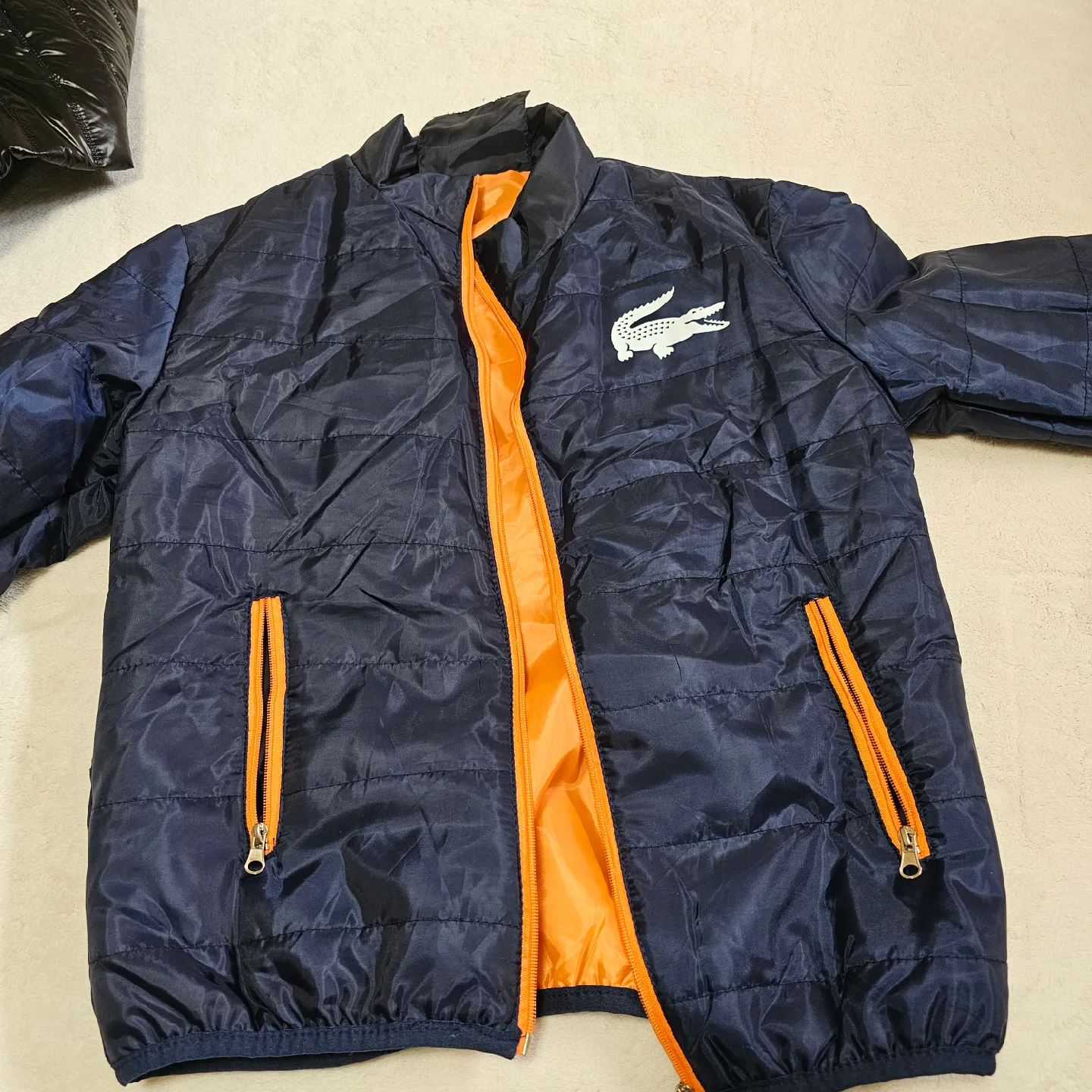 Lacoste Puffer Jacket - Size L image indicator(2)