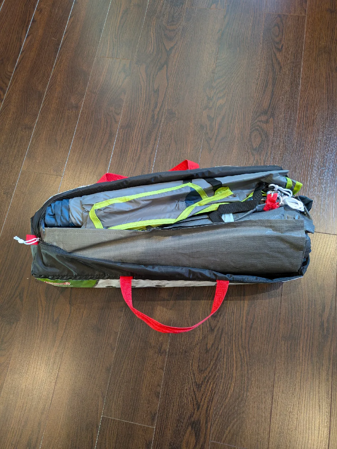 Coleman Sundome 4-Person Tent - Like New! image indicator(3)