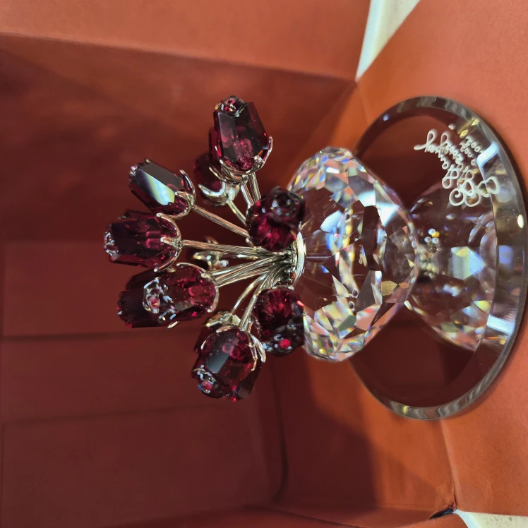Swarovski Crystal Red Rose Bouquet - photo 4