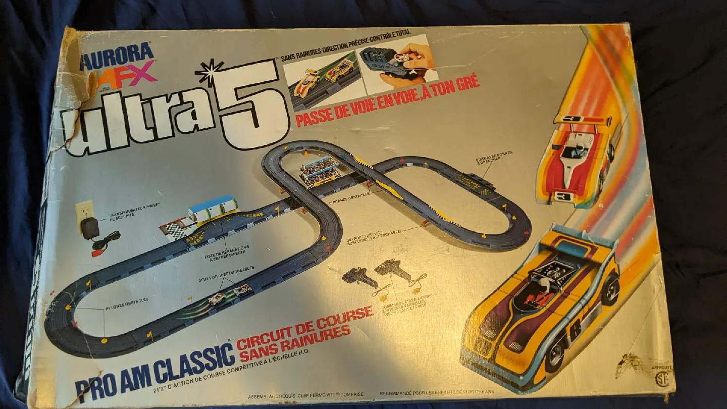 Aurora AFX Ultra 5 Pro AM Classic Slot Car Set image indicator(2)