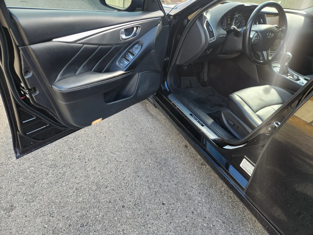 2015 Infiniti Q50 Premium image indicator(7)