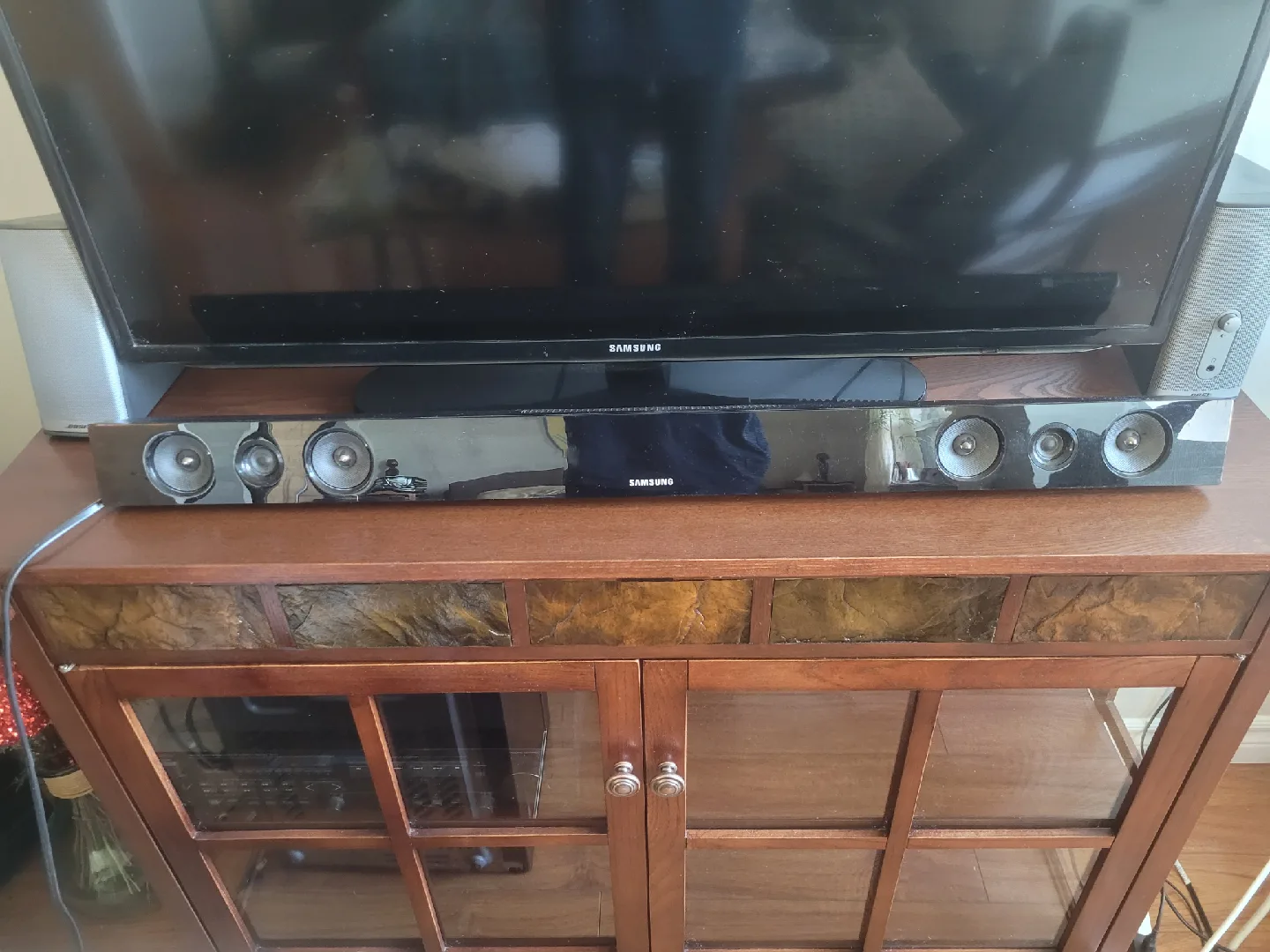 Samsung HW-F450/ZC Soundbar - Great Sound! thumbnail
