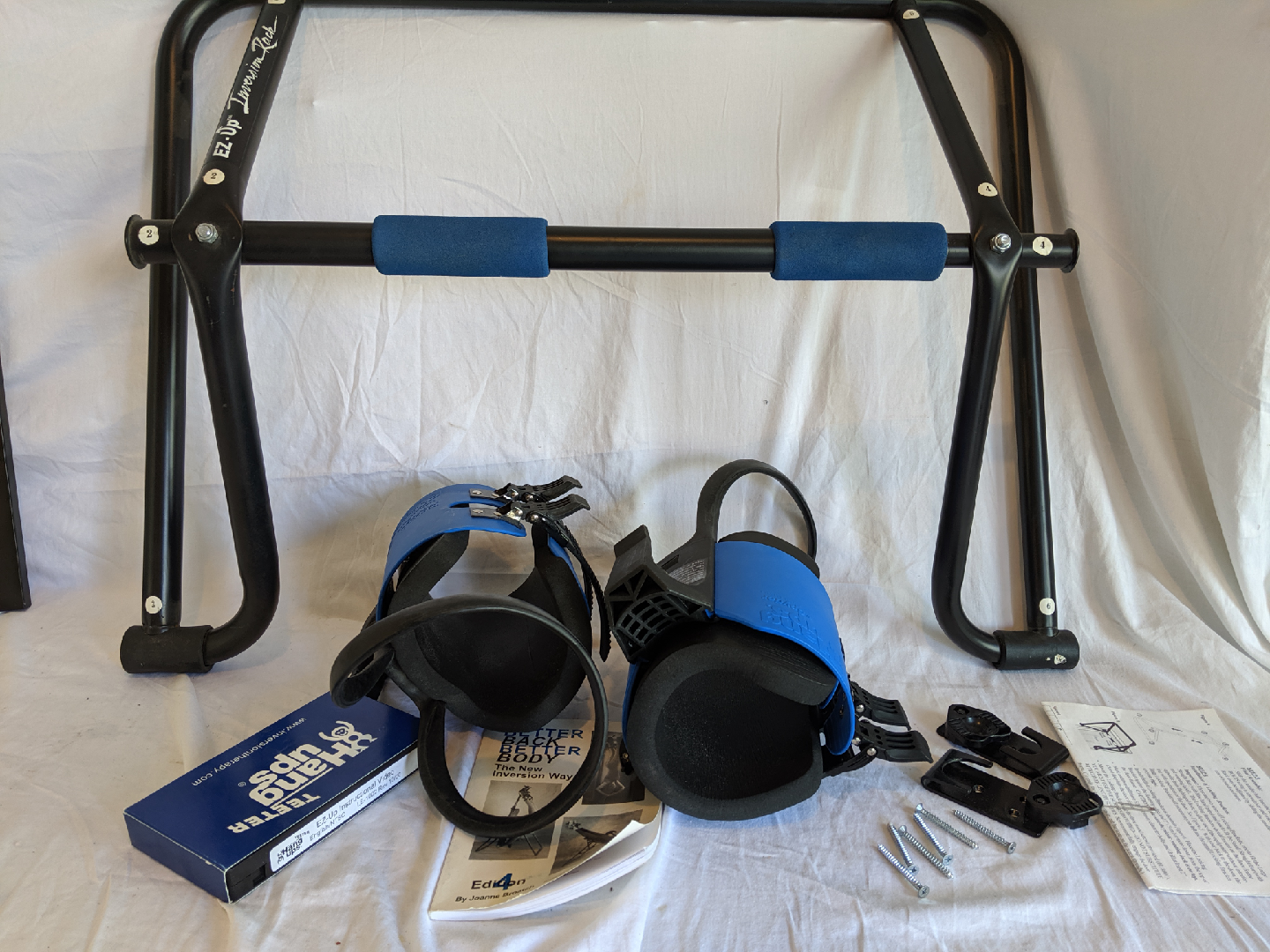 EZ-Up Inversion Rack with Gravity Boots - photo 2