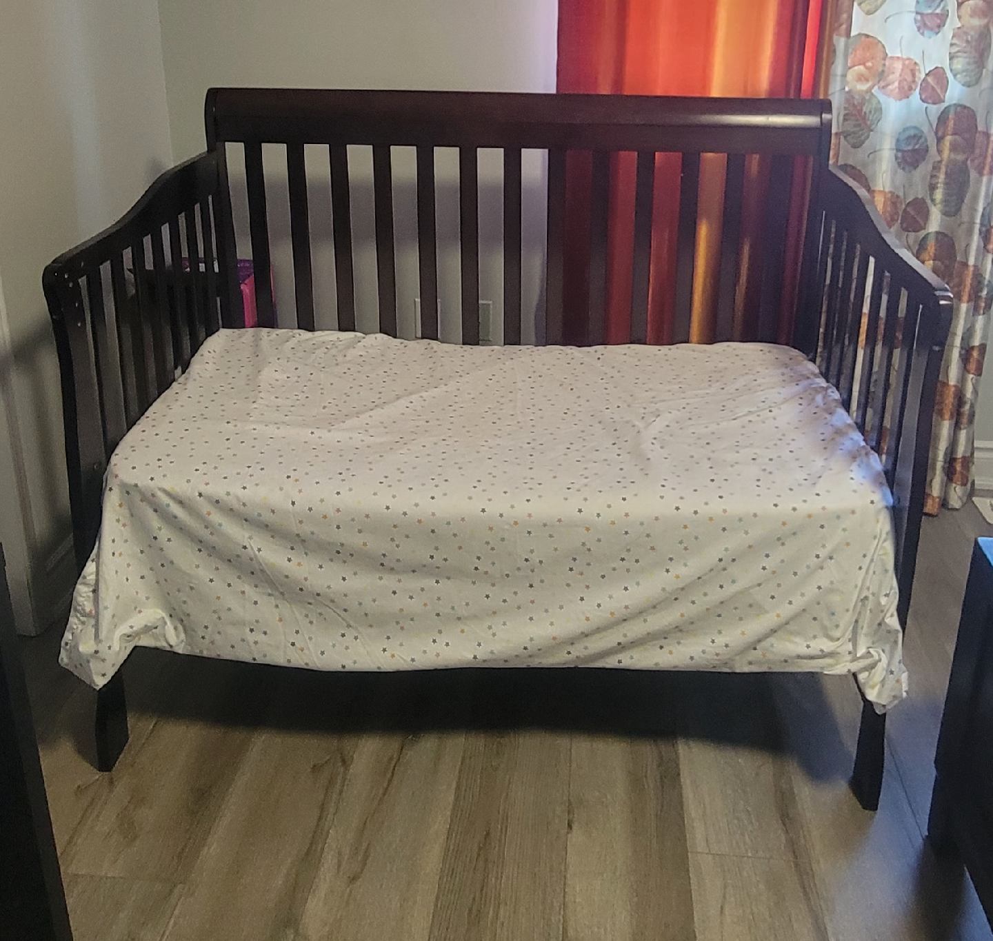 Convertible Baby Crib - photo 2