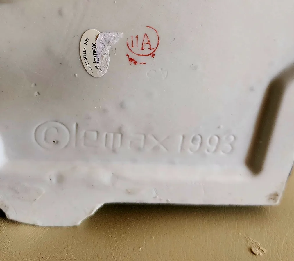 Lemax 1993 Christmas Village, Dickens. $30 each image indicator(5)