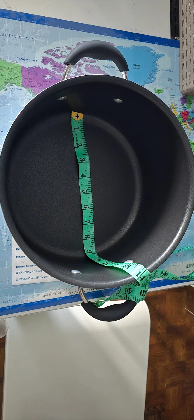 Cuisinart Stock Pot with Lid image indicator(2)