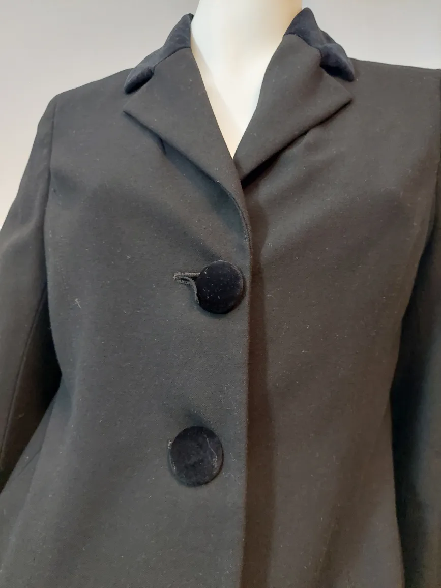 Liz Clariborne Black Blazer Jacket Pettite Size 10 image indicator(2)