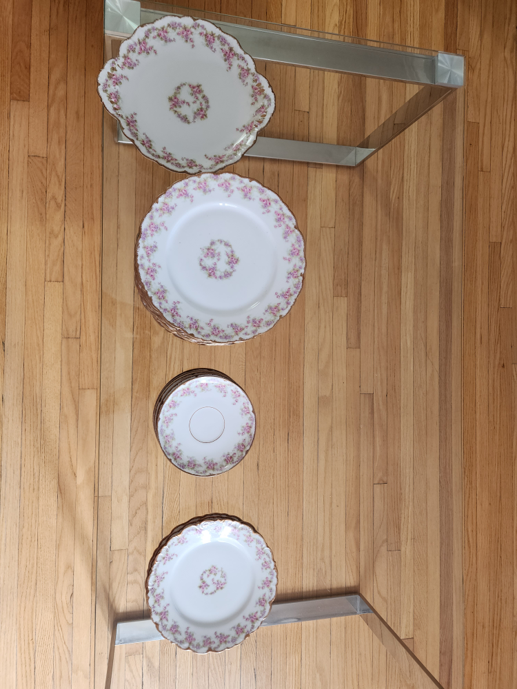 Vintage Elite Works Limoges Set with Floral Design - photo 3