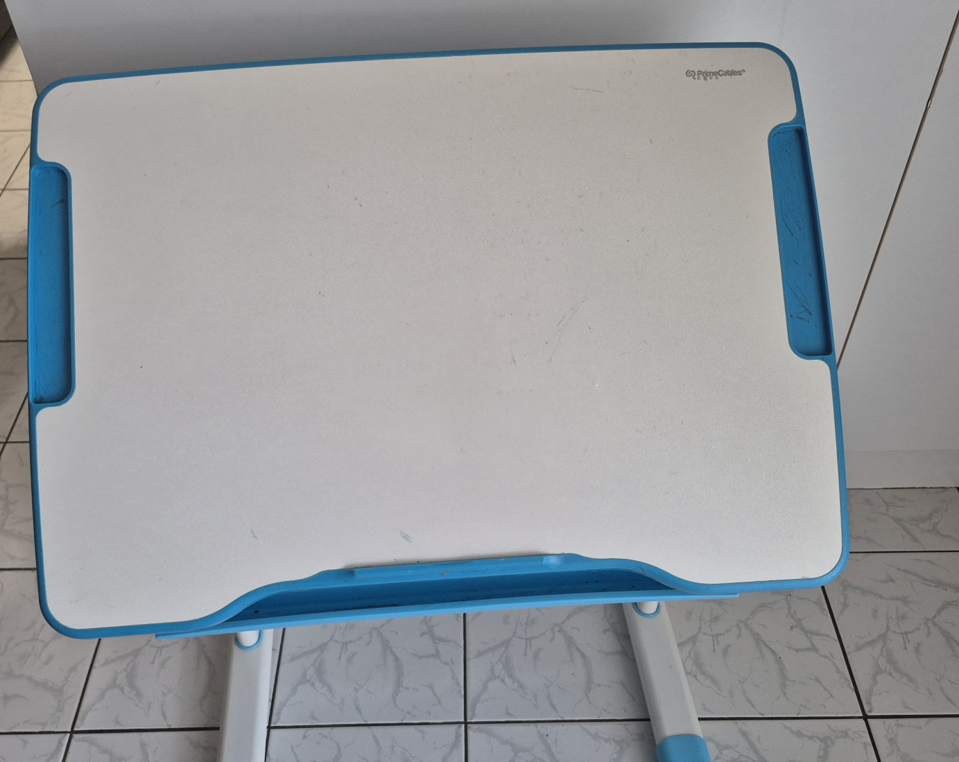 Adjustable Kids Desk - White & Blue - photo 4