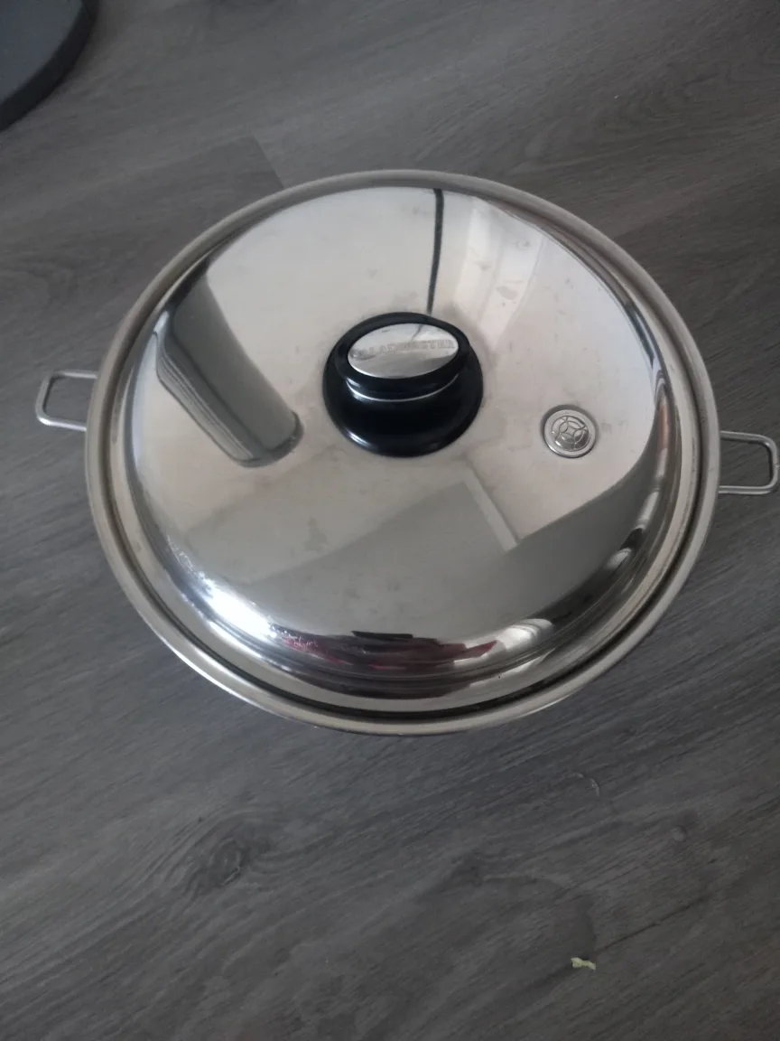 saladmaster stainless steel large skillet used image indicator(2)