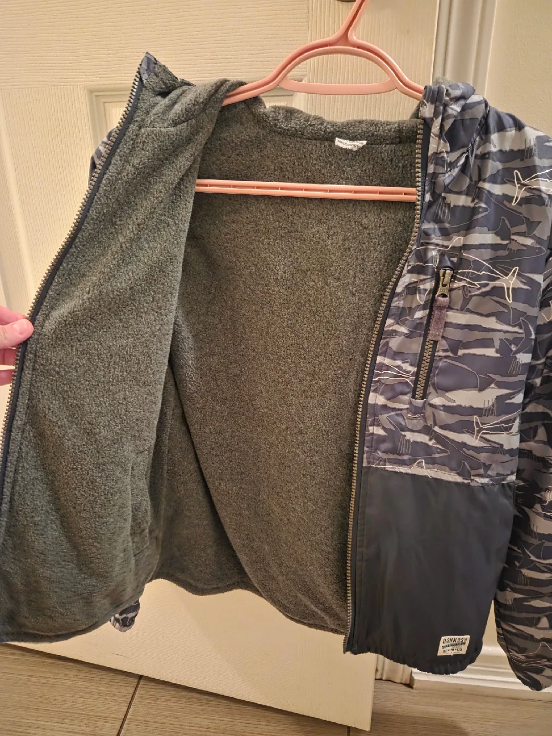 OshKosh B'gosh Shark Pattern Jacket image indicator(4)