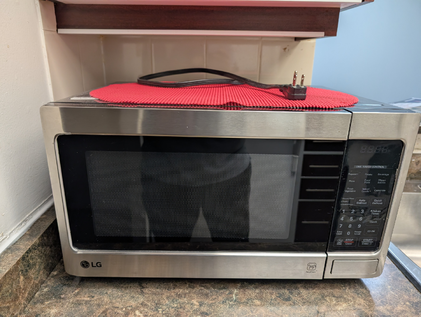 LG Microwave Oven