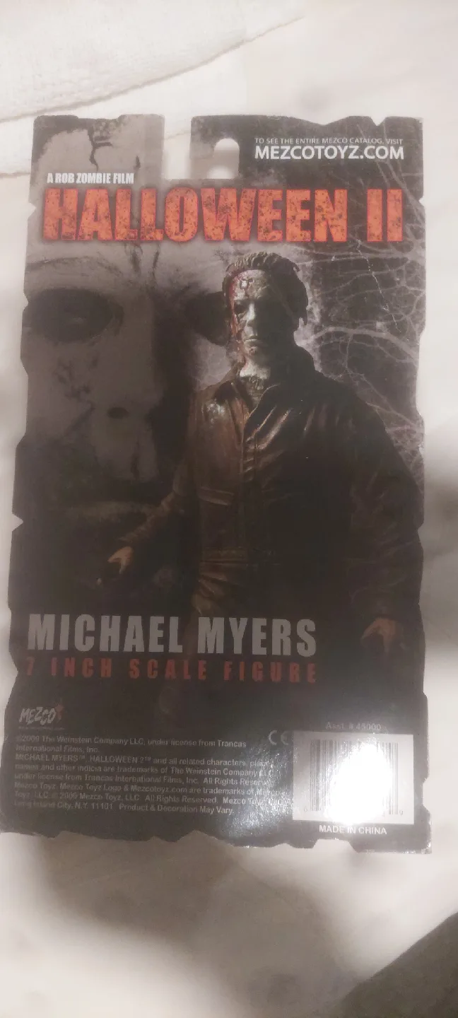Michael Myers 7 Inch Scale Figure Halloween II image indicator(2)