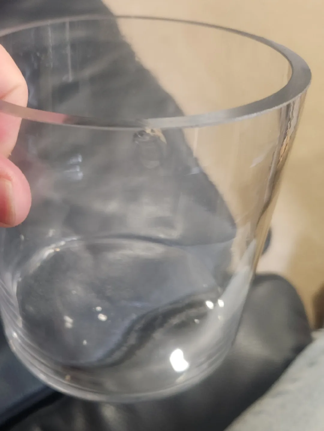 Clear Glass Vase image indicator(4)