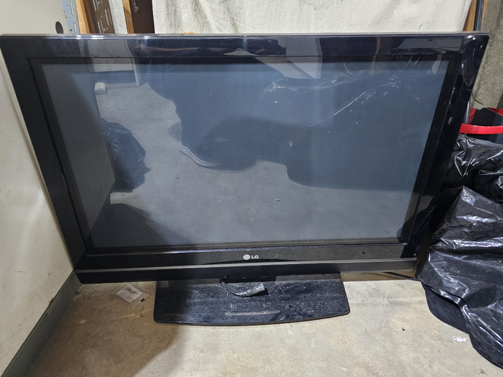 LG TV free