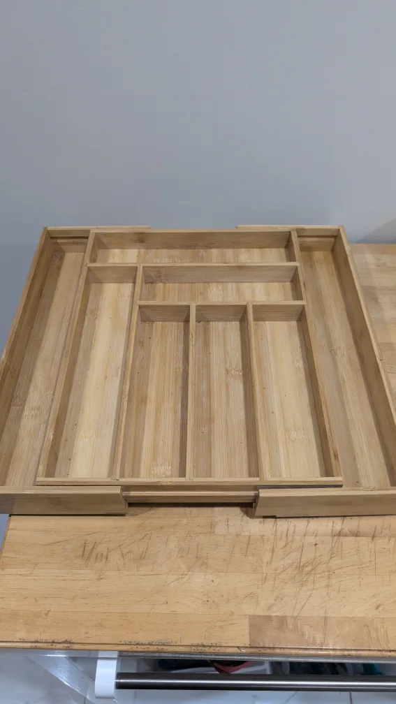 Adjustable Bamboo Cutlery Drawer Organizer thumbnail
