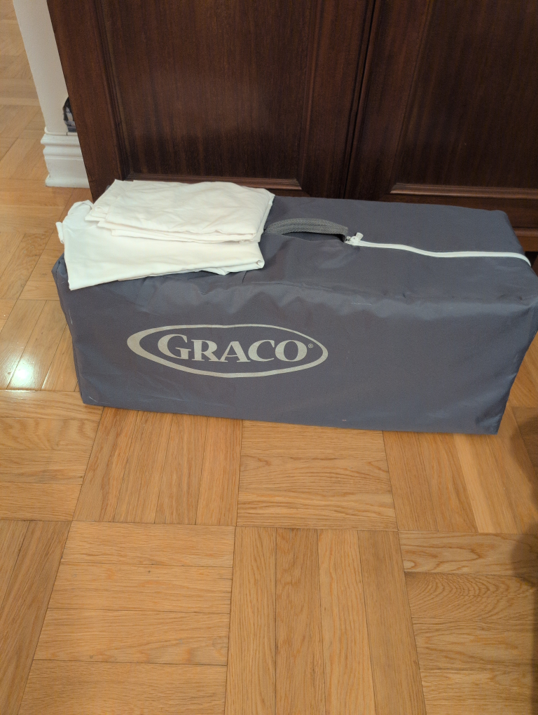 Graco Pack and Play - photo 2