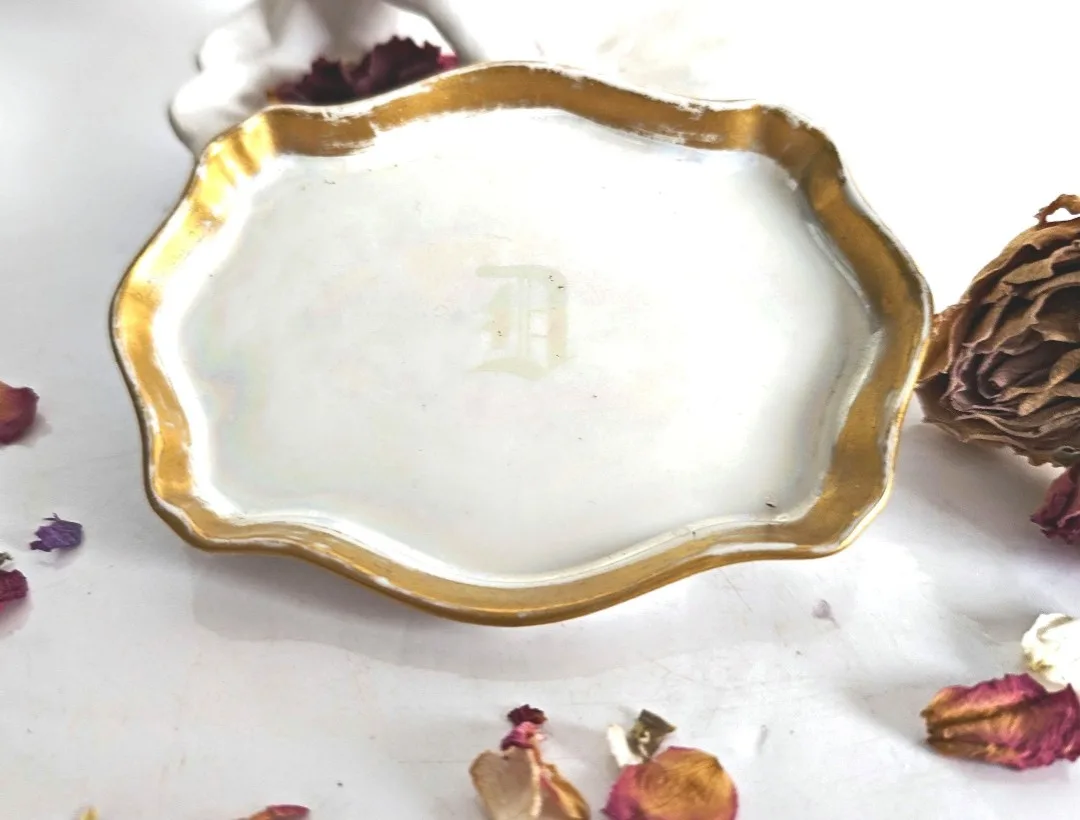 A.K. France ~ Limoges Ring Dish Monogrammed 'D' image indicator(3)