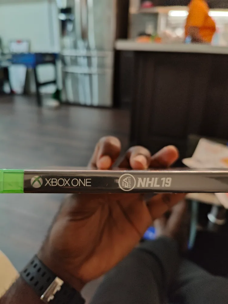 Xbox game NHL 2019 image indicator(2)