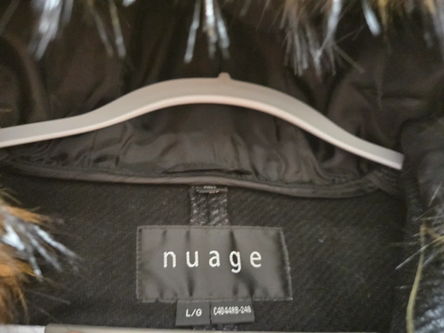 Brand New Nuage Wool Blend Cape with Faux Fur Trim - Size L/G image indicator(2)