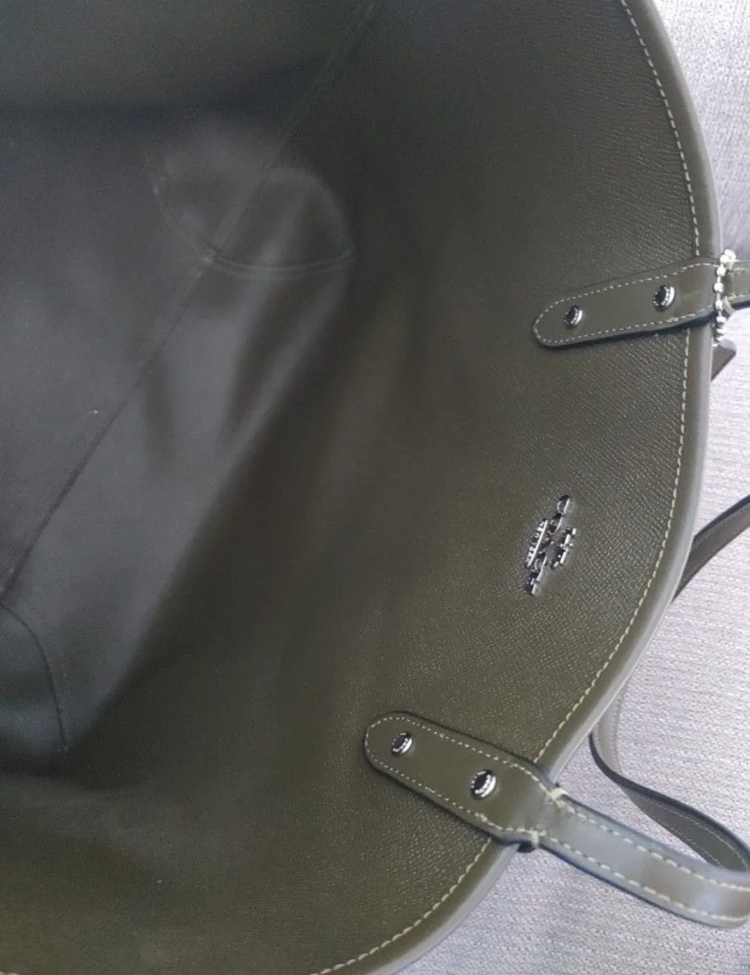 Coach Reversible Tote Bag with Green Leaf Pattern image indicator(3)