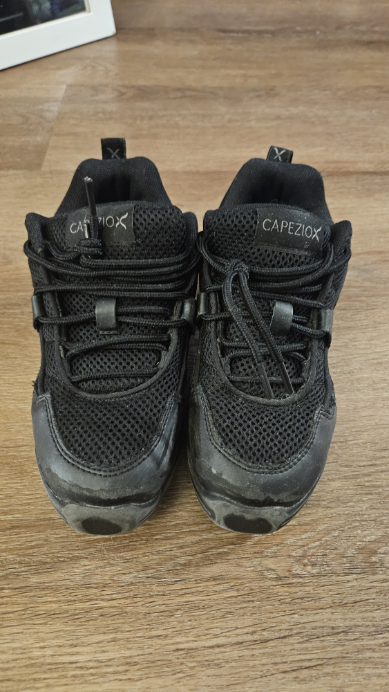 Capezio Dance Sneakers - Size US 4 - photo 2
