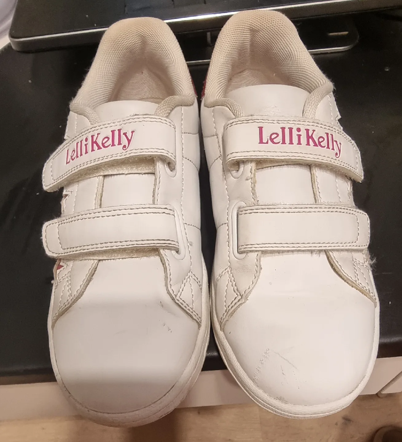 Lelli Kelly White Sneakers - Kids Size 35 image indicator(2)