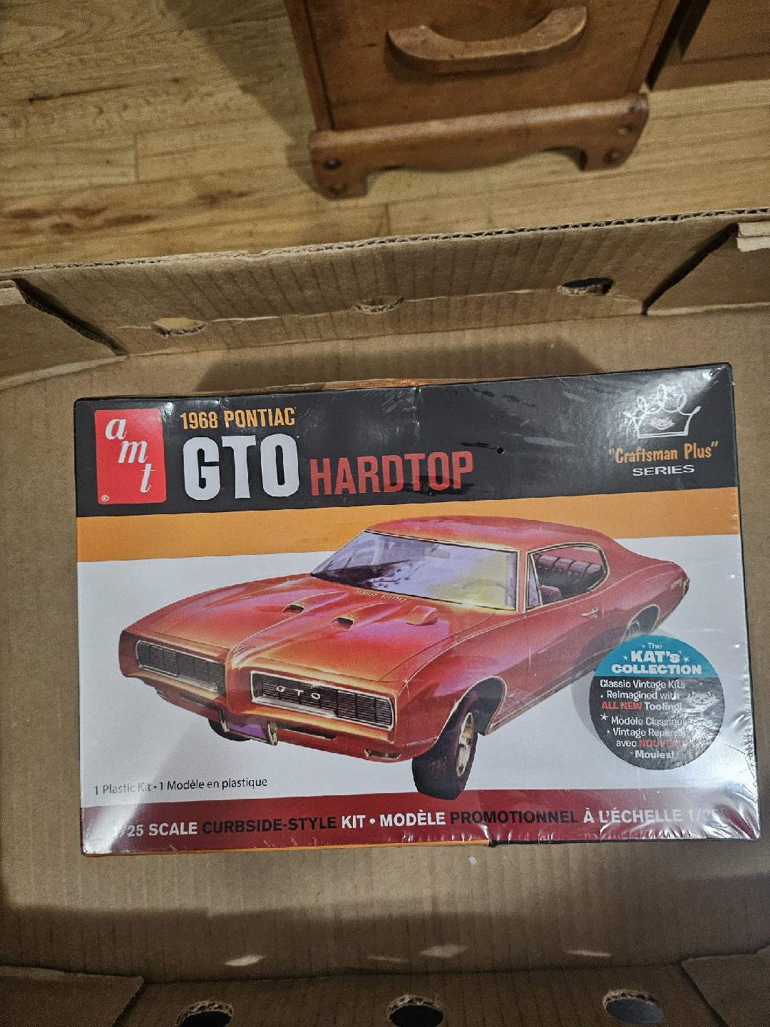 AMT 1968 Pontiac GTO Hardtop Model Kit