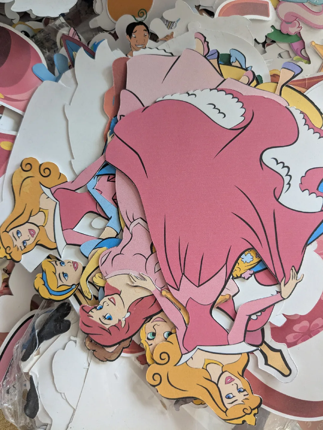 Assorted Character tags image indicator(7)