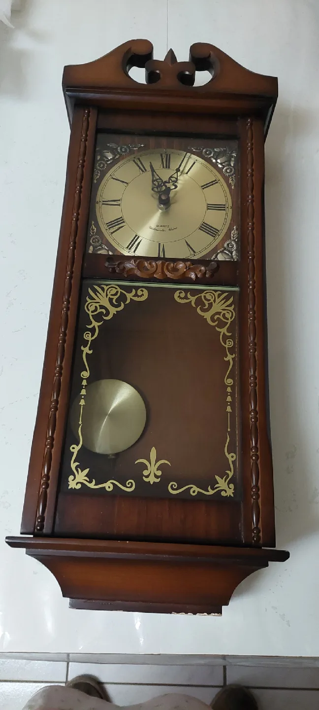 Vintage Grandfather Chime Quartz Wall Clock image indicator(9)